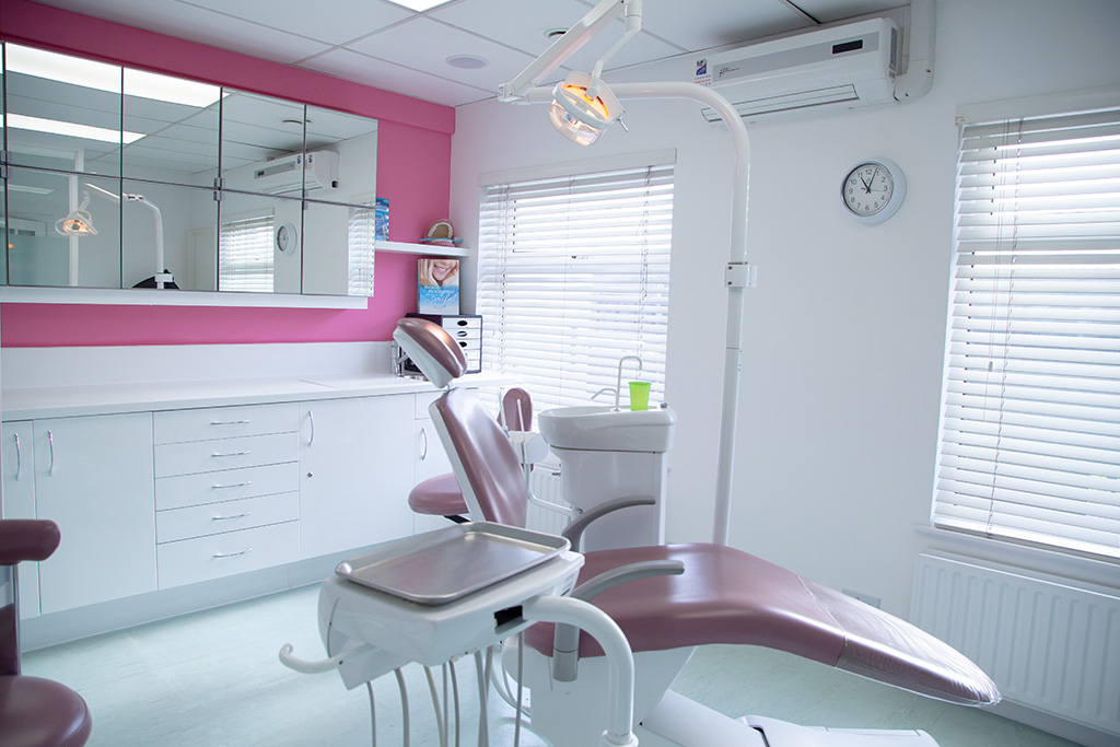 Denta Clinic in East London, Ilford